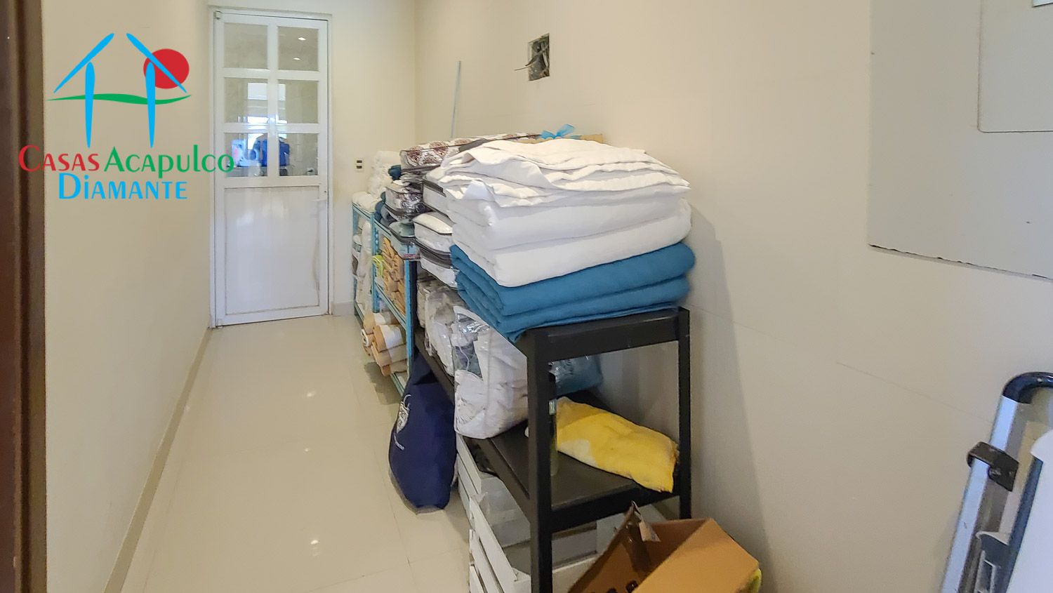 Villas Jazmín 3 - Lavandería y cuarto de servicio 1